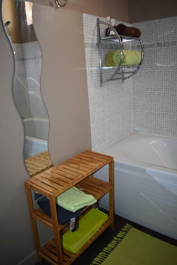 Chambres D'Hotes Villa Capsylvaine Captieux ภายนอก รูปภาพ